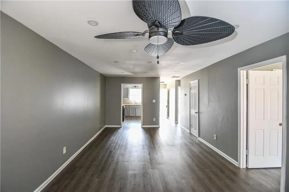 735 Oak Drive Hapeville, GA 30354