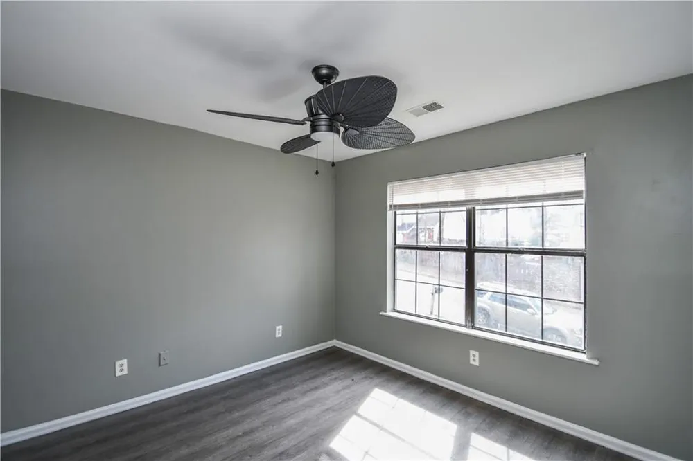 735 Oak Drive Hapeville, GA 30354
