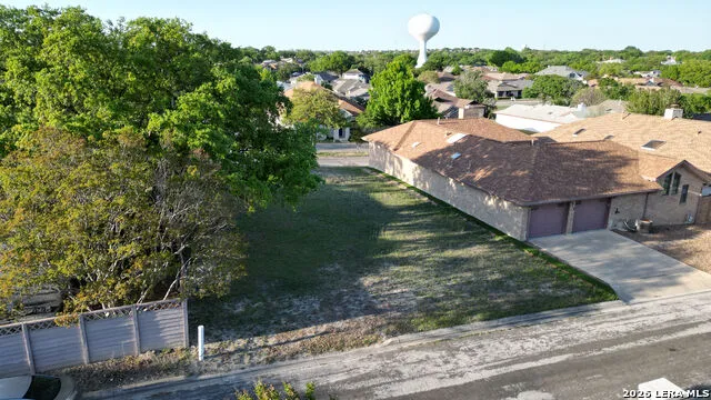 5906 Brook Fls Windcrest, TX 78239