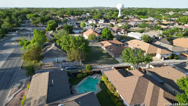 5906 Brook Fls Windcrest, TX 78239
