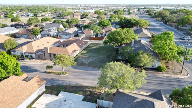 5906 Brook Fls Windcrest, TX 78239