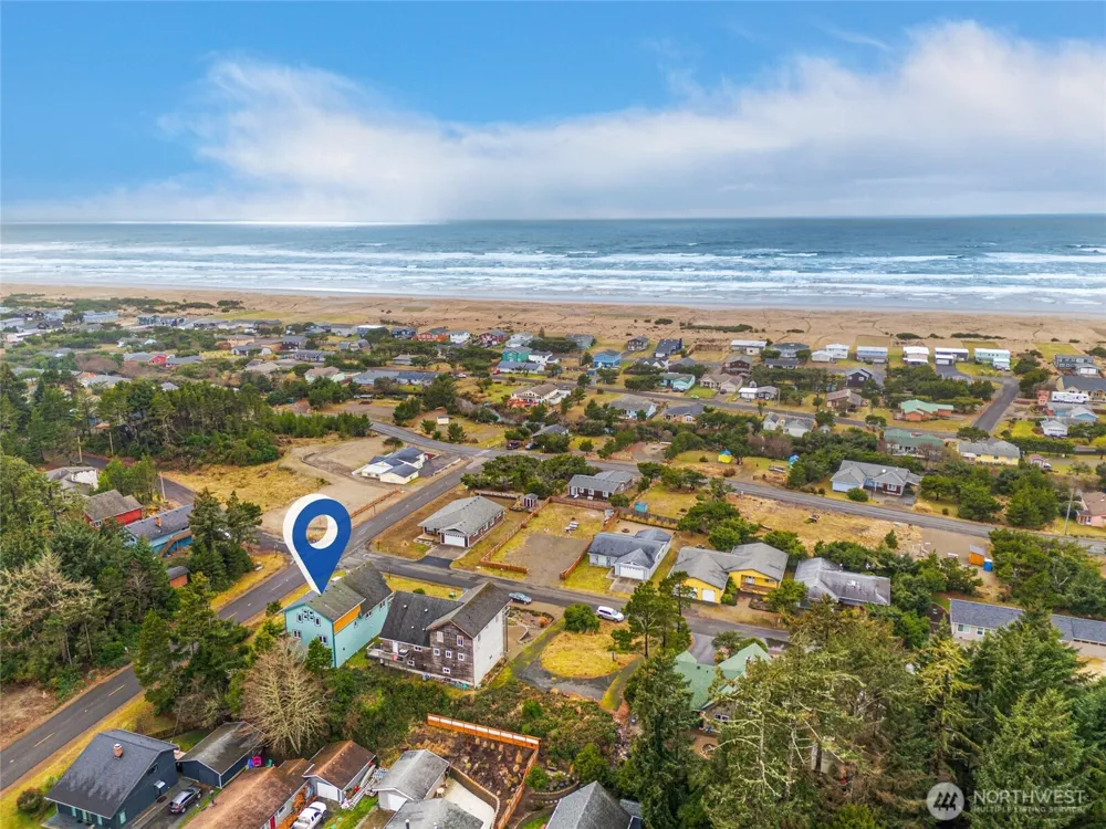 31102 J PLace Ocean Park, WA 98640