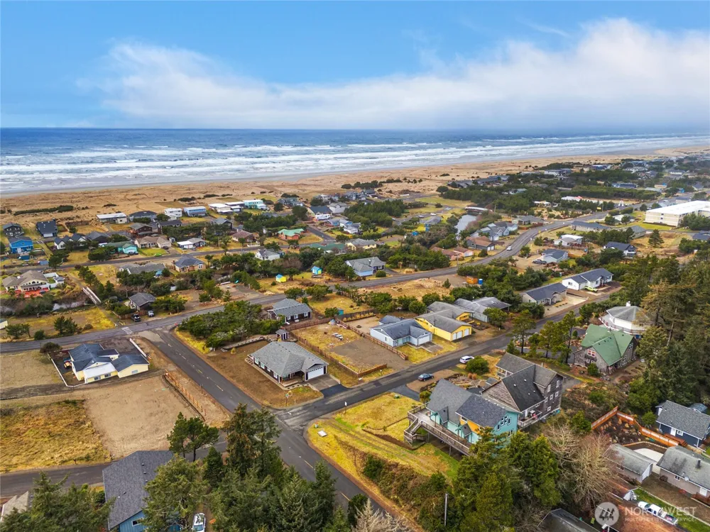 31102 J PLace Ocean Park, WA 98640