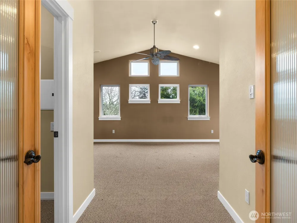 31102 J PLace Ocean Park, WA 98640