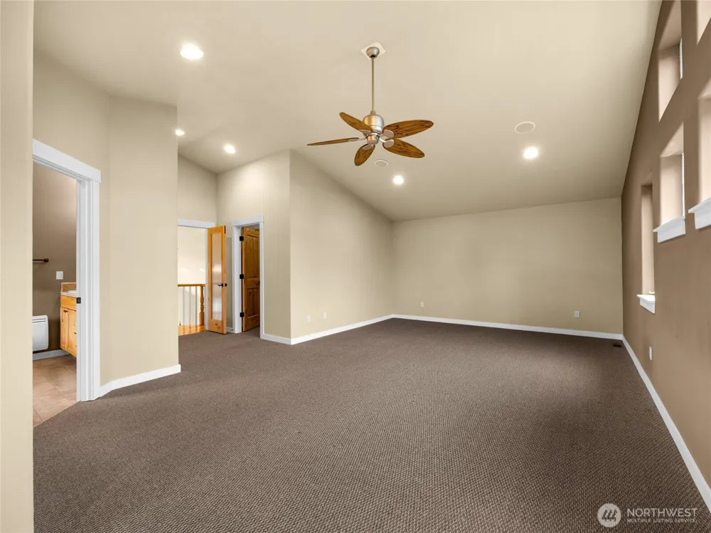 31102 J PLace Ocean Park, WA 98640