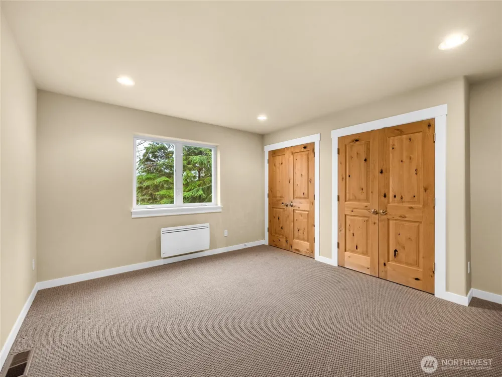 31102 J PLace Ocean Park, WA 98640