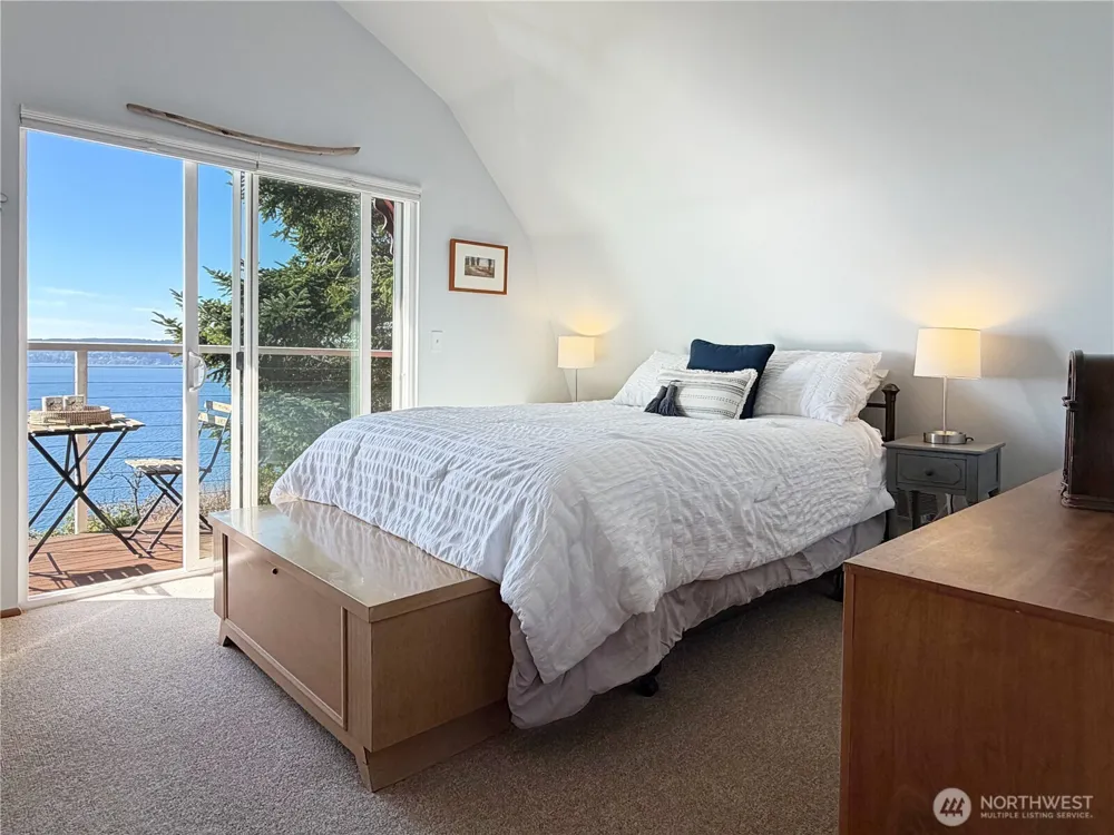 46 G Mukilteo Way Hat Island, WA 98206