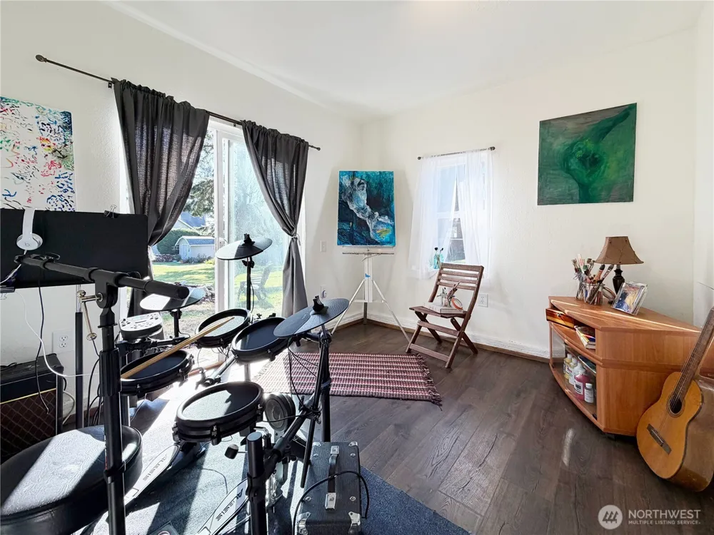46 G Mukilteo Way Hat Island, WA 98206