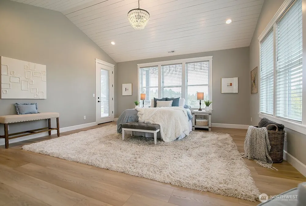 302 Waters Road Castle Rock, WA 98611