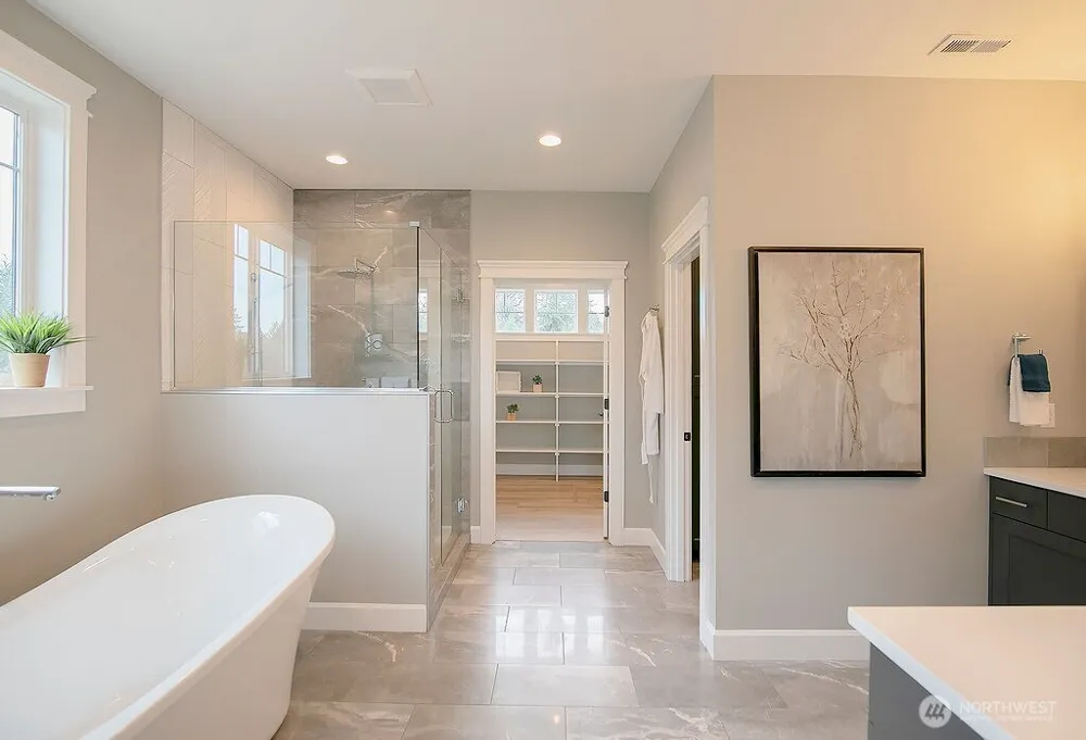 302 Waters Road Castle Rock, WA 98611