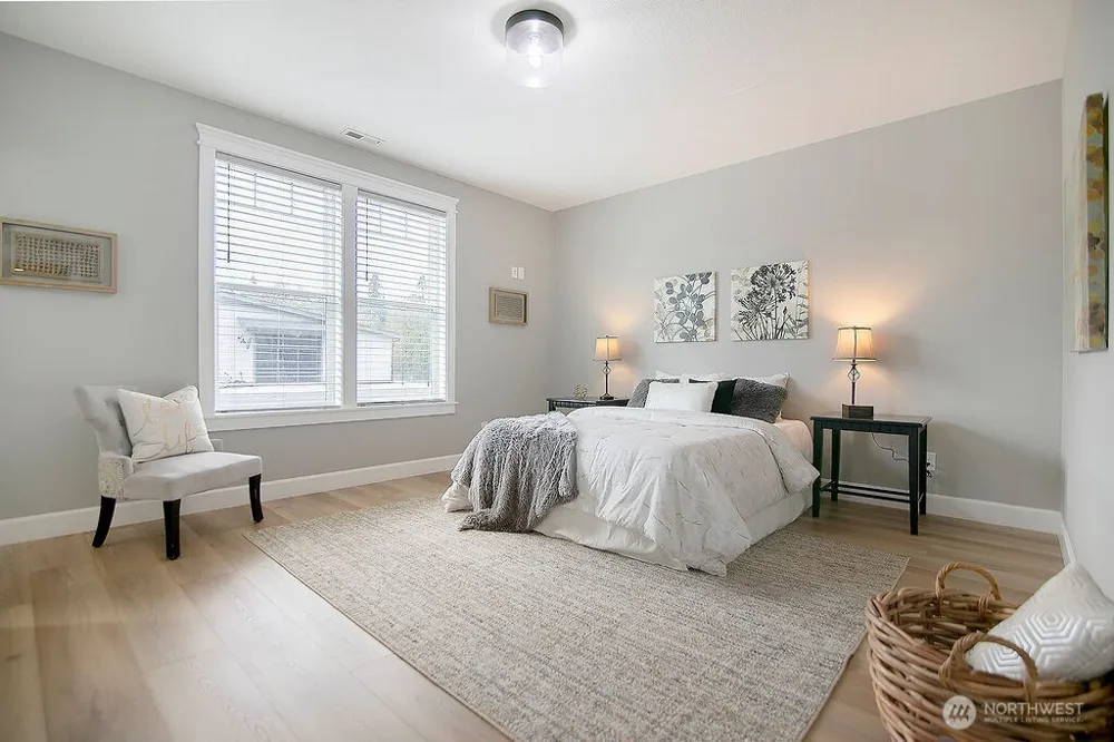 302 Waters Road Castle Rock, WA 98611