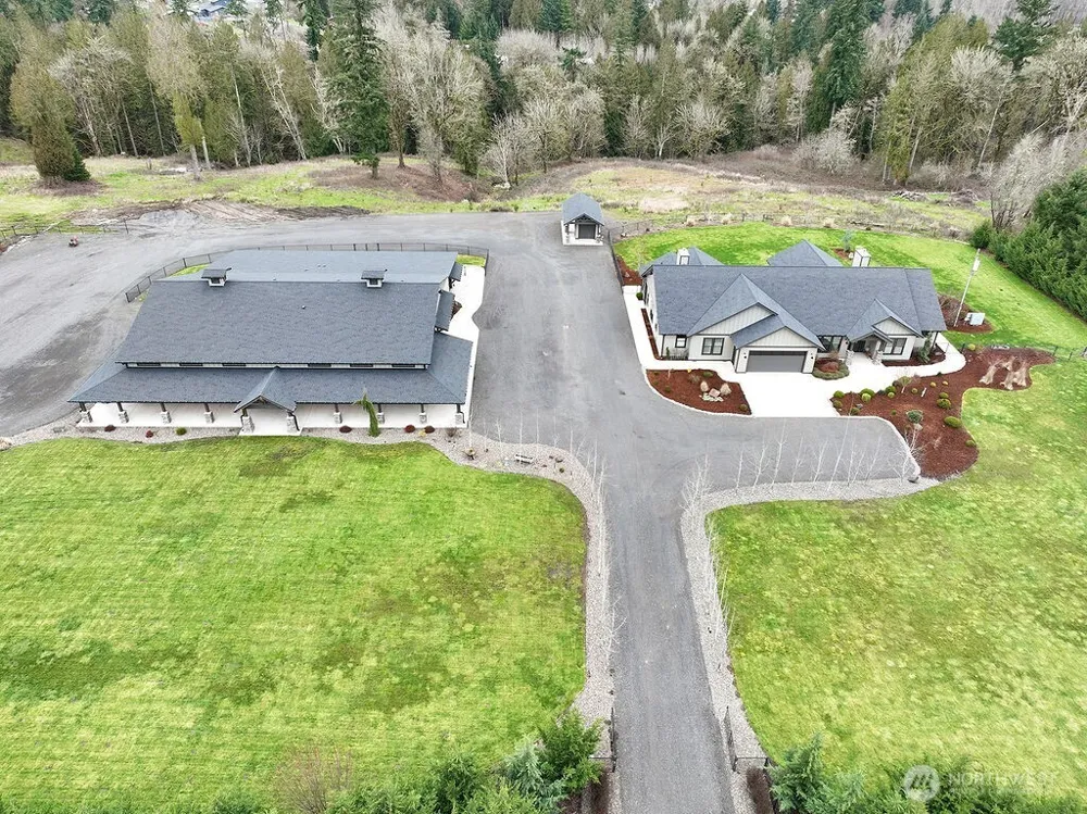 302 Waters Road Castle Rock, WA 98611