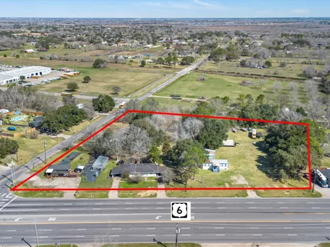 2518 W Highway 6