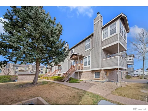 3200 Azalea Drive #2