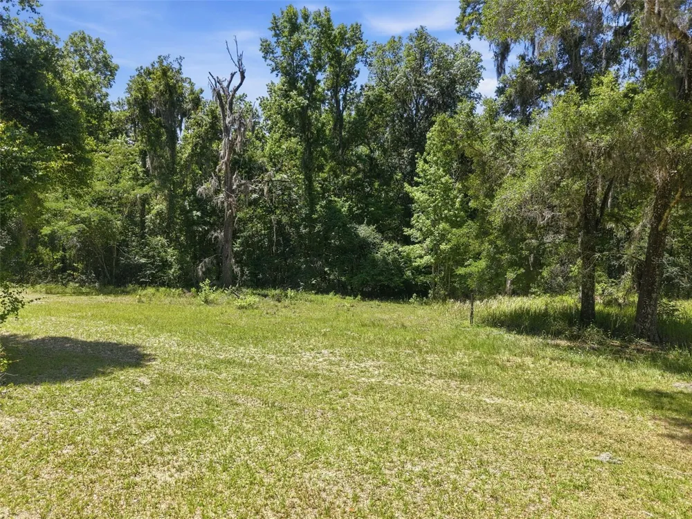16145 SNOW MEMORIAL HIGHWAY Brooksville, FL 34601