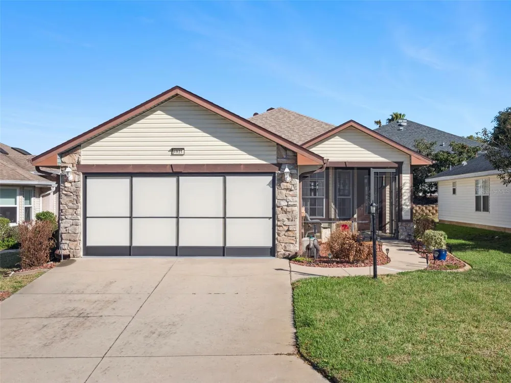 4921 GLEN COE STREET Leesburg, FL 34748