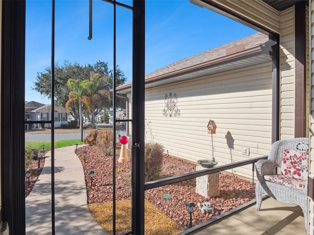 4921 GLEN COE STREET Leesburg, FL 34748
