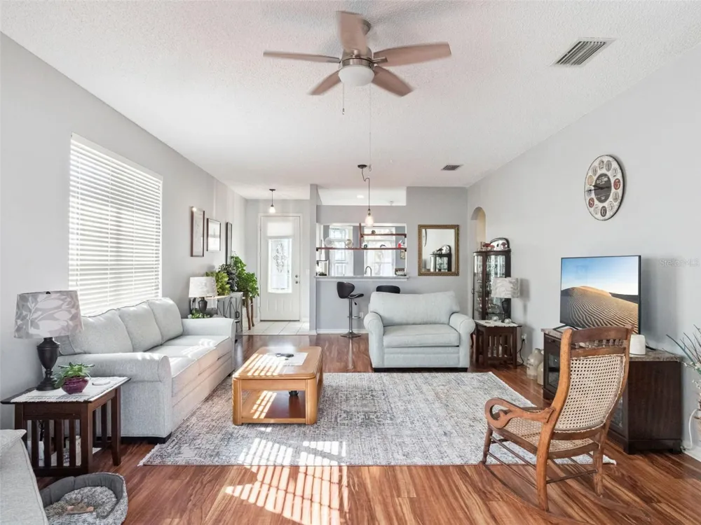 4921 GLEN COE STREET Leesburg, FL 34748