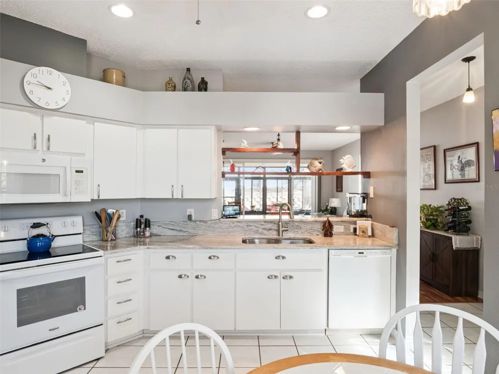 4921 GLEN COE STREET Leesburg, FL 34748