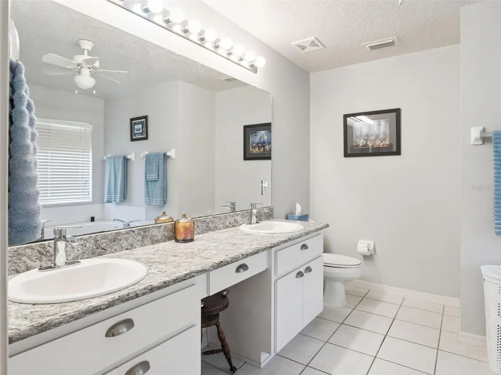 4921 GLEN COE STREET Leesburg, FL 34748