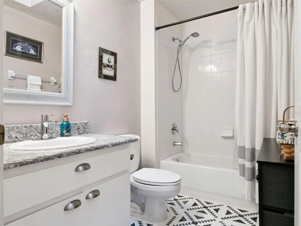 4921 GLEN COE STREET Leesburg, FL 34748