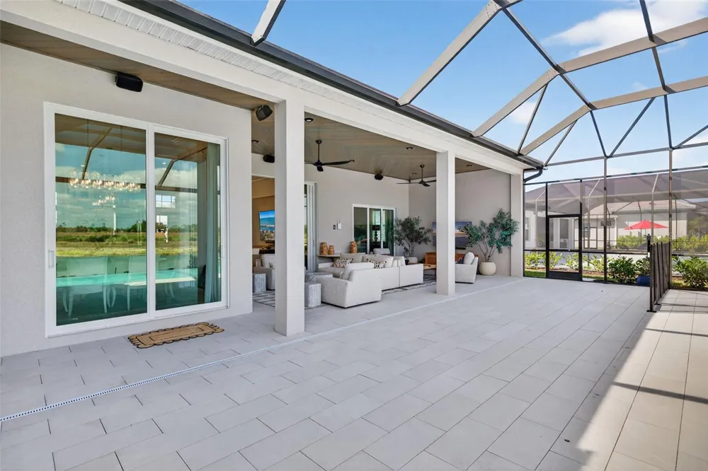 17395 BLUE SAPPHIRE DRIVE Fort Myers, FL 33913