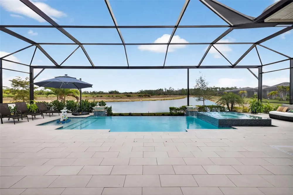 17395 BLUE SAPPHIRE DRIVE Fort Myers, FL 33913
