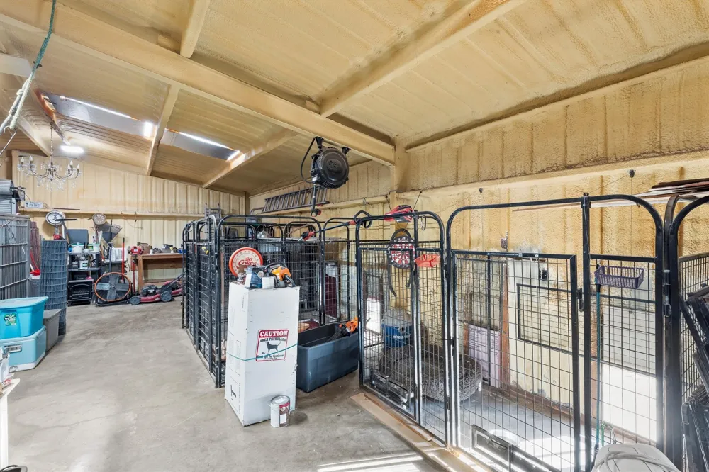 12586 County Road 351 Terrell, TX 75161