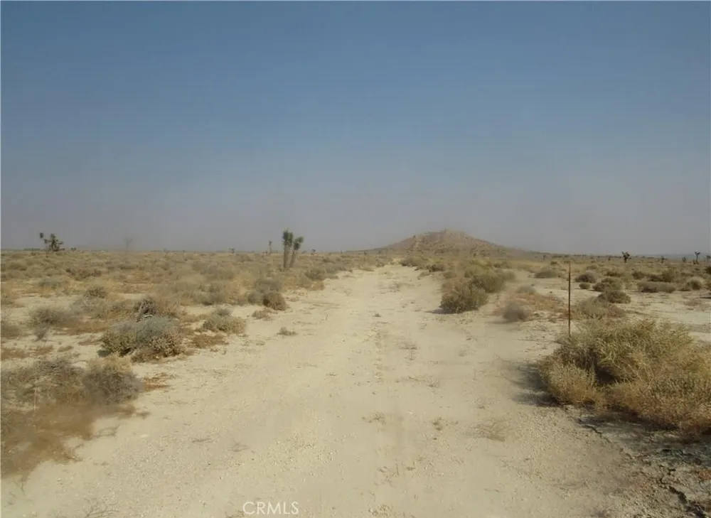430-040-23-00-4 Ericka Avenue Mojave, CA 93501