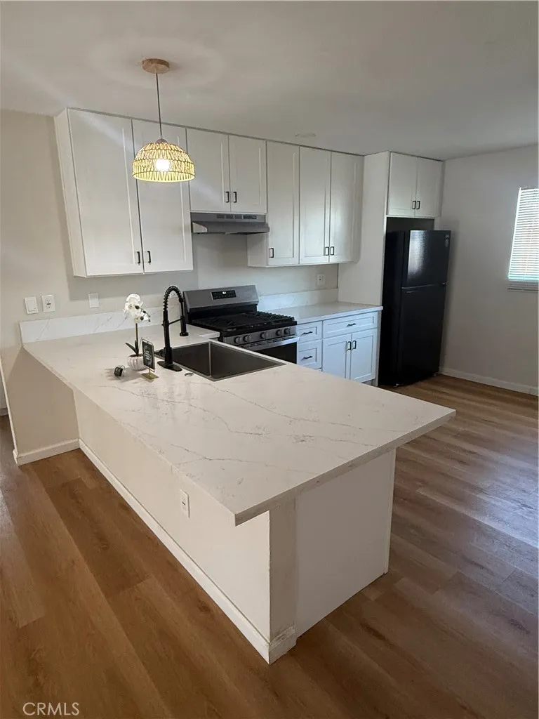 18254 Madrone Adelanto, CA 92301