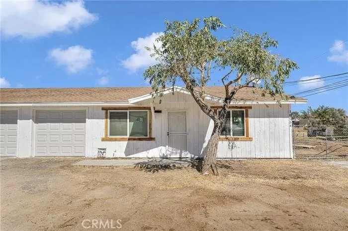 18254 Madrone Adelanto, CA 92301