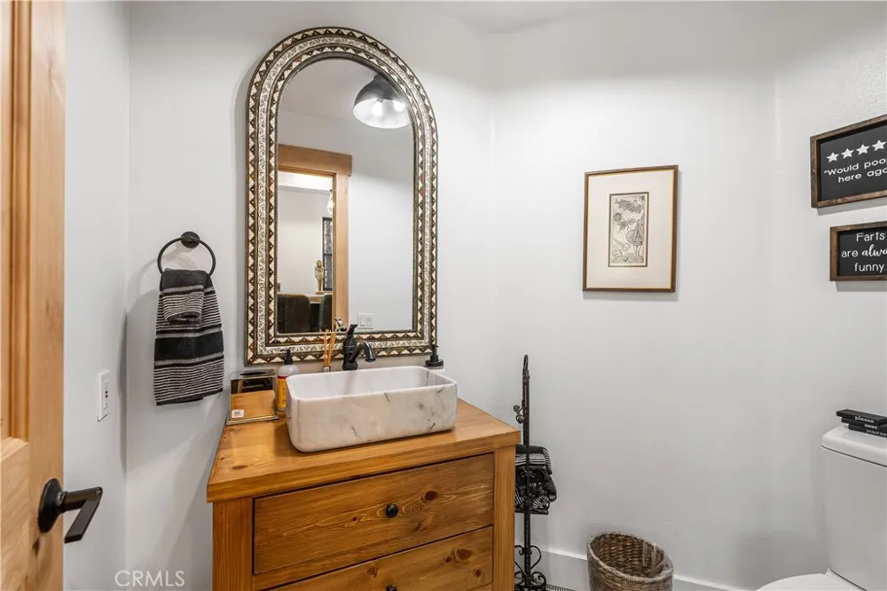 595 Waterford Avenue Mammoth Lakes, CA 93546