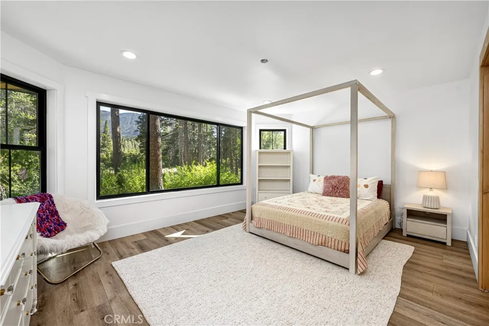 595 Waterford Avenue Mammoth Lakes, CA 93546