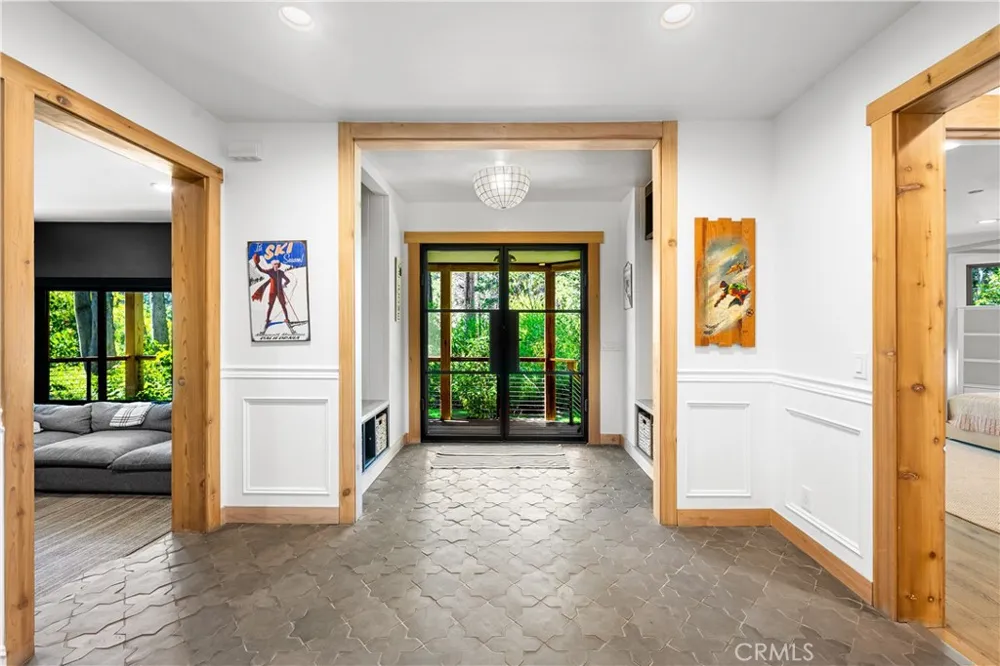 595 Waterford Avenue Mammoth Lakes, CA 93546