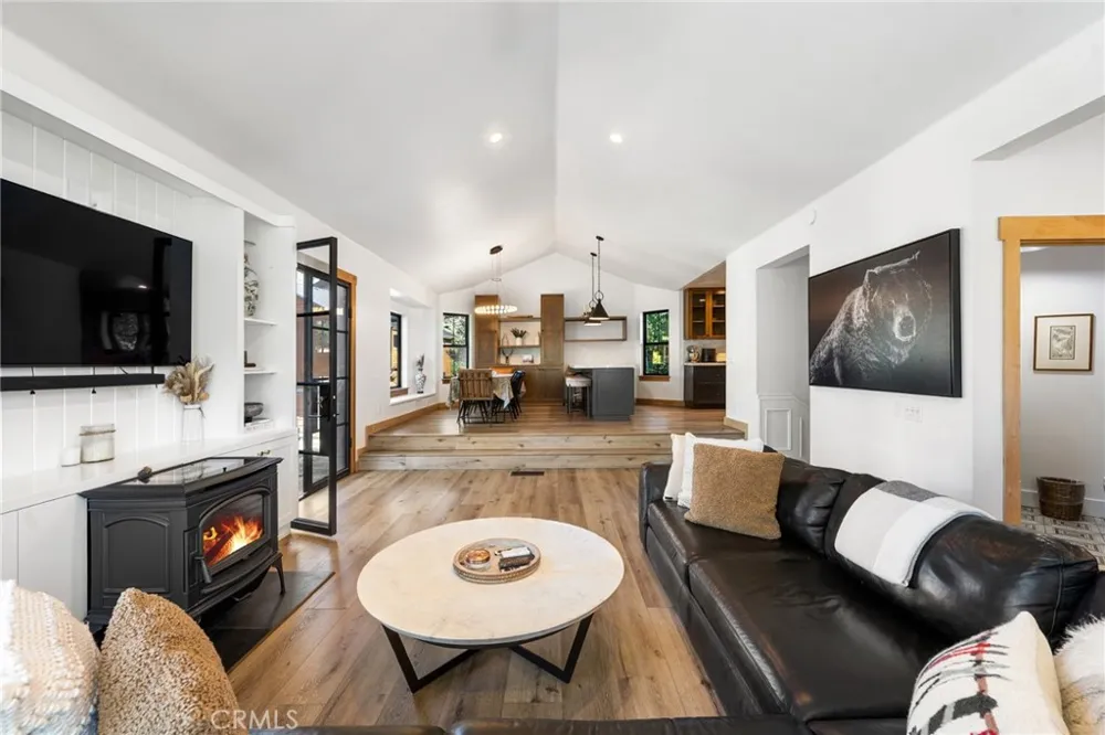 595 Waterford Avenue Mammoth Lakes, CA 93546