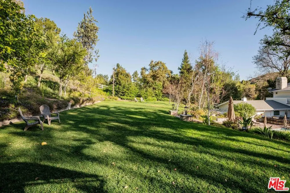 23939 Long Valley Road Hidden Hills, CA 91302