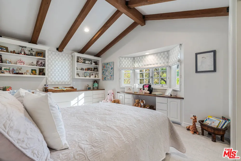 23939 Long Valley Road Hidden Hills, CA 91302