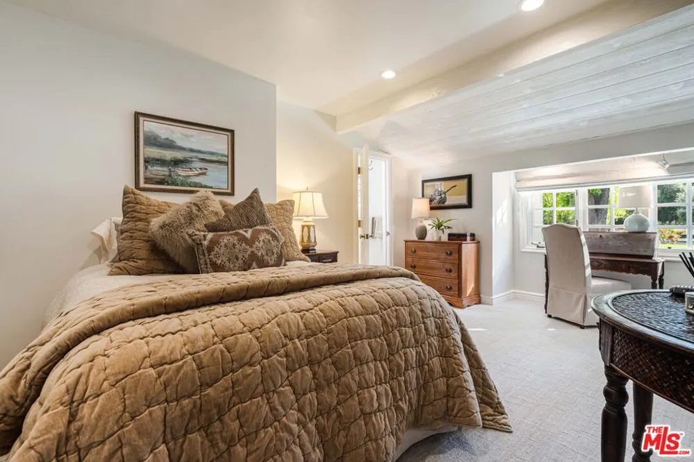 23939 Long Valley Road Hidden Hills, CA 91302