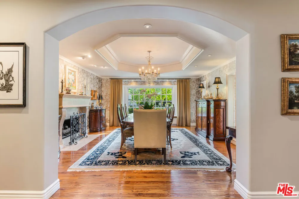 23939 Long Valley Road Hidden Hills, CA 91302