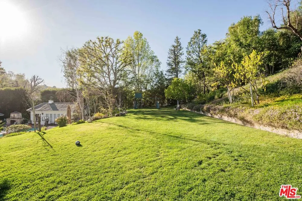 23939 Long Valley Road Hidden Hills, CA 91302