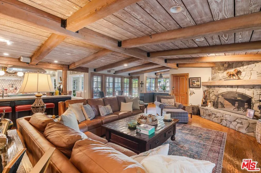 23939 Long Valley Road Hidden Hills, CA 91302