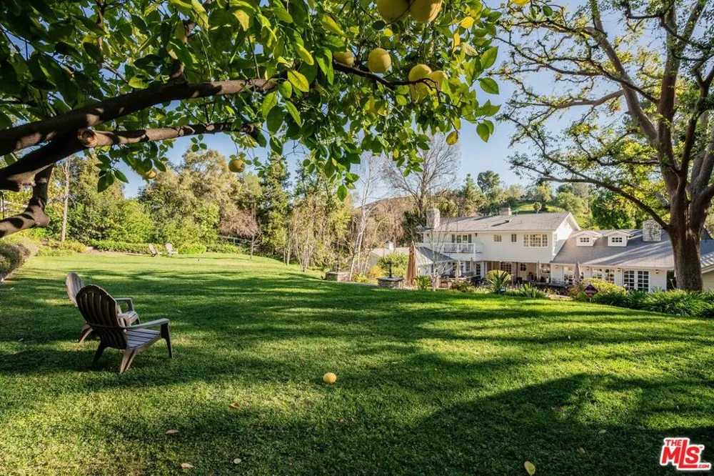 23939 Long Valley Road Hidden Hills, CA 91302