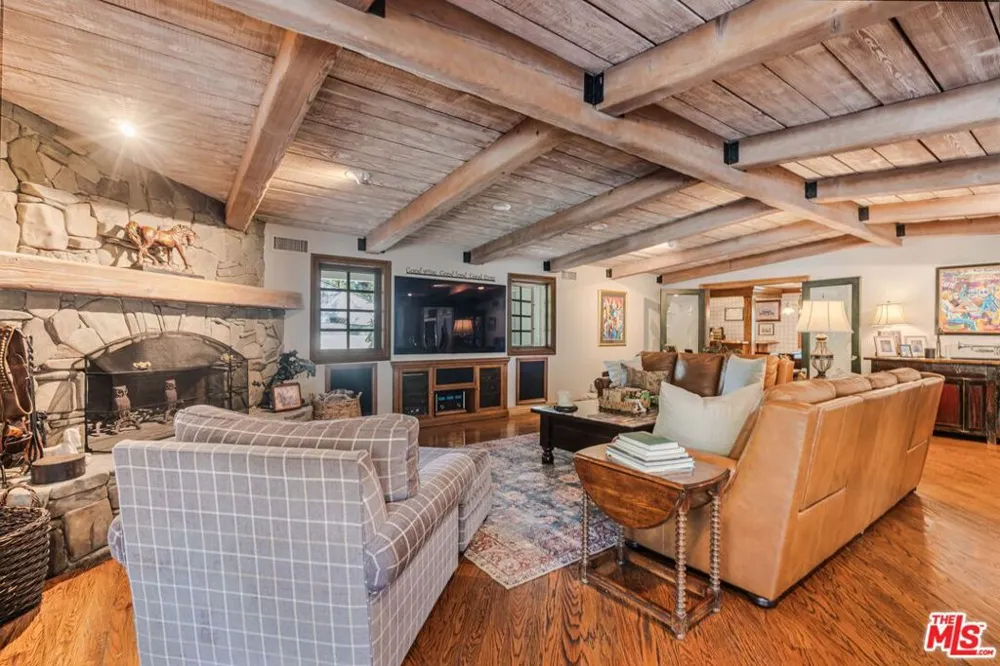 23939 Long Valley Road Hidden Hills, CA 91302