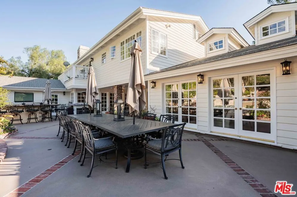 23939 Long Valley Road Hidden Hills, CA 91302