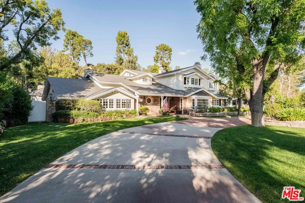 23939 Long Valley Road Hidden Hills, CA 91302