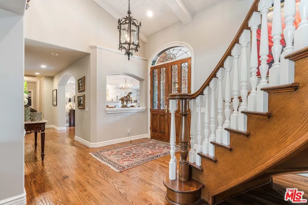 23939 Long Valley Road Hidden Hills, CA 91302