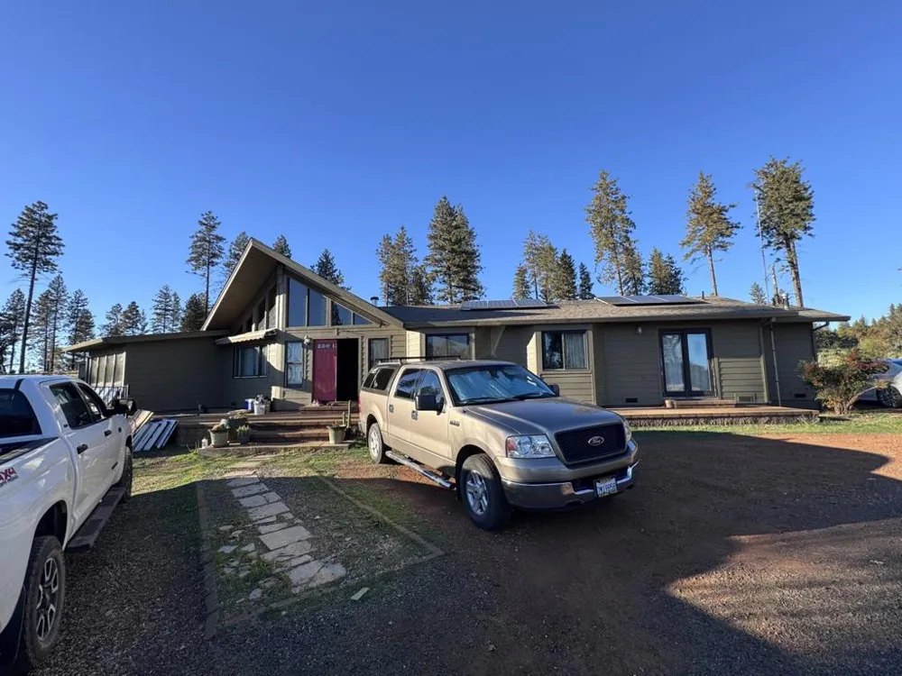 12168 Granite Ridge Road Oroville, CA 95965