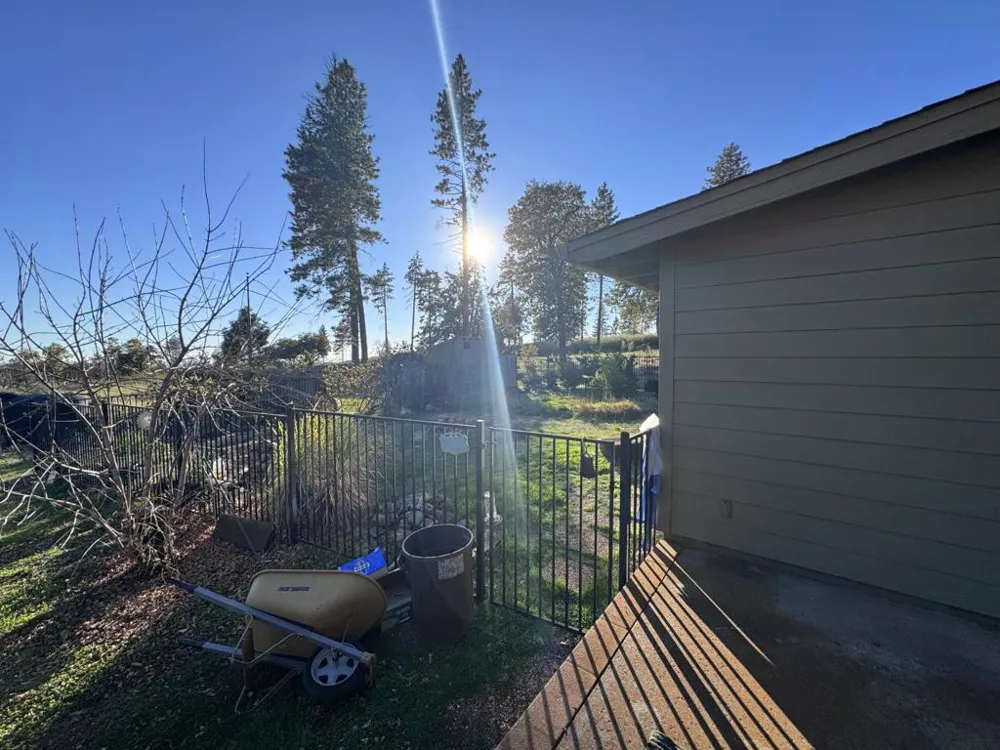 12168 Granite Ridge Road Oroville, CA 95965