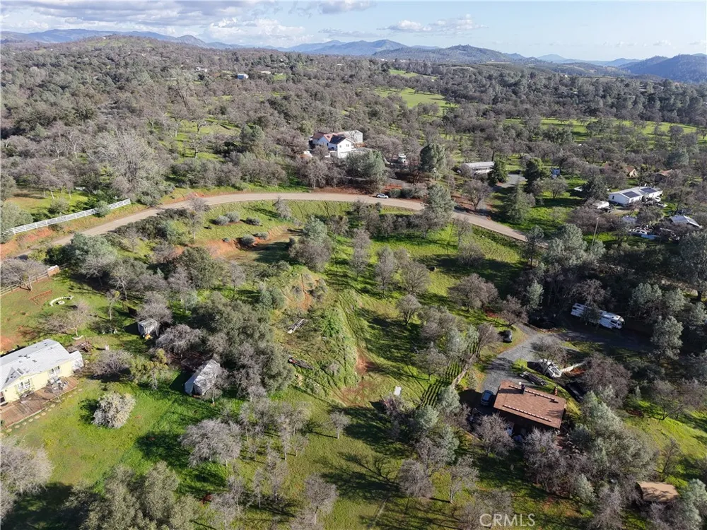 10441 Castano Way Coulterville, CA 95311