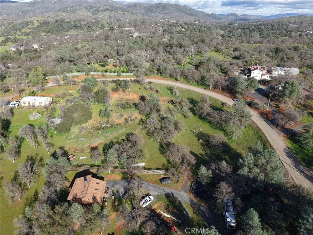 10441 Castano Way Coulterville, CA 95311